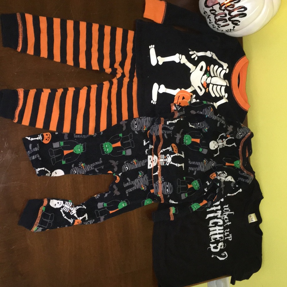 Halloween PJs. Skeleton glows. Smoke free home.